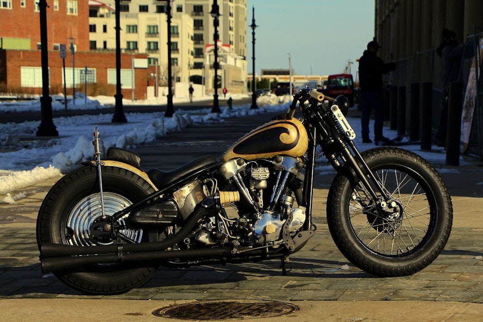 Sissy Bar Custom | Custom Motorcycle