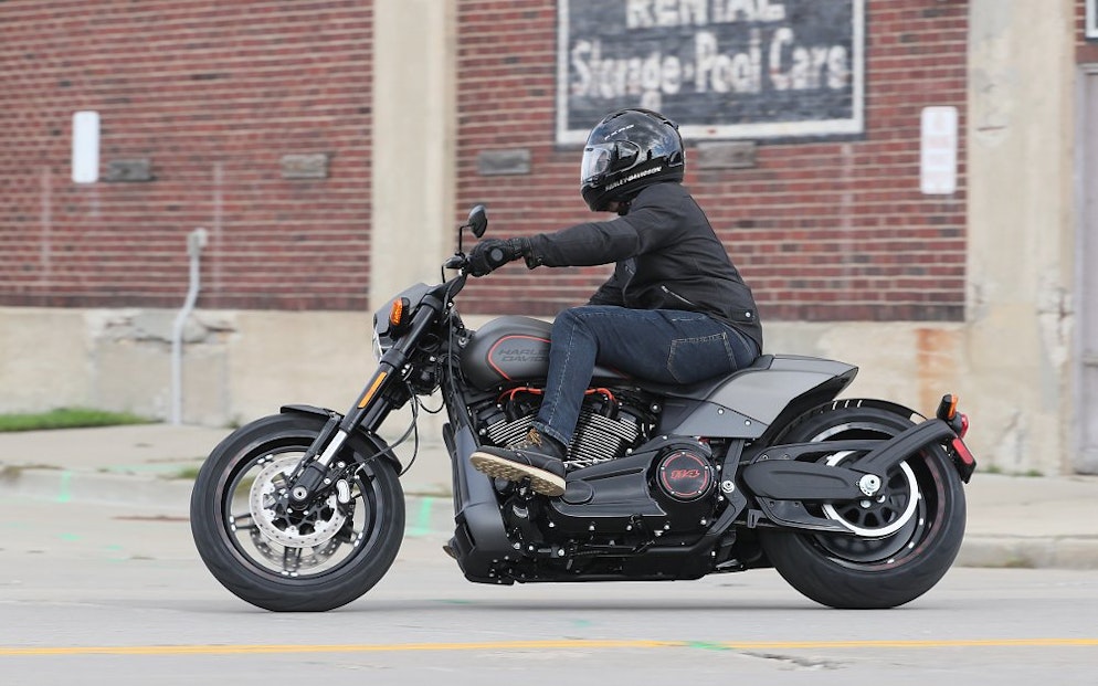 2019 Harley Davidson Fxdr 114 First Ride Review Revzilla